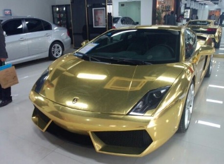 Bling! Lamborghini Gallardo is Gold in China