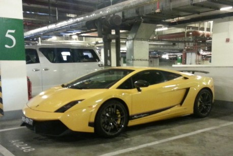 Spotted in Macau: Lamborghini Gallardo Superleggera 