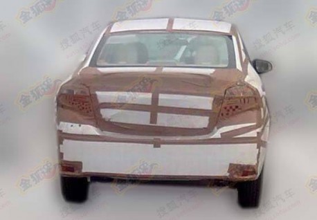 Spy Shots: Toyota Dear testing in China