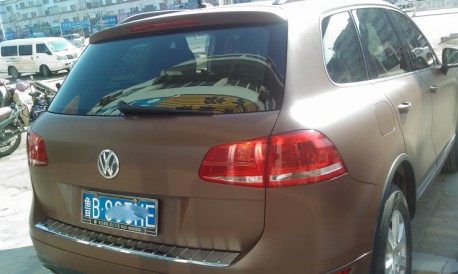 volkswagen-toureg-matte-brown-china-2