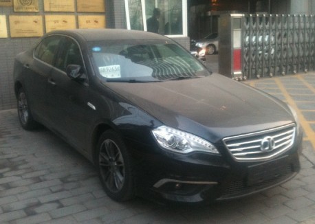 Spotted in China: first Beijing Auto Shenbao D-Series on the Road