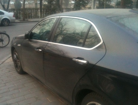 Spotted in China: first Beijing Auto Shenbao D-Series on the Road