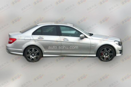 Spy Shots: AMG Sport Kit for Beijing-Benz C-class in China 