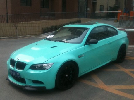 BMW M3 is mint green in China