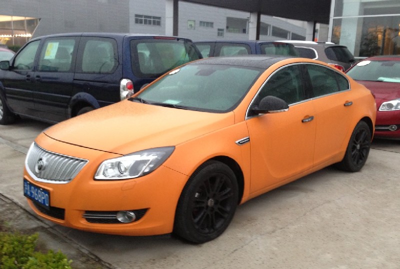 Buick Regal is matte orange in China