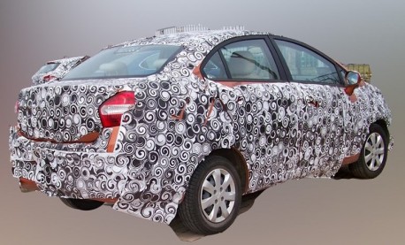 Spy Shots: Chery E2 sedan & hatchback testing in China