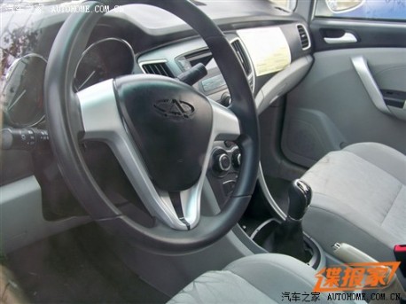 Spy Shots: Chery E2 sedan & hatchback testing in China