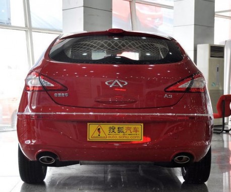 Spy Shots: facelift for the Chery A3 in China