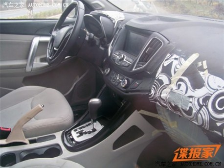 Spy Shots: Chery T21 SUV seen testing in China