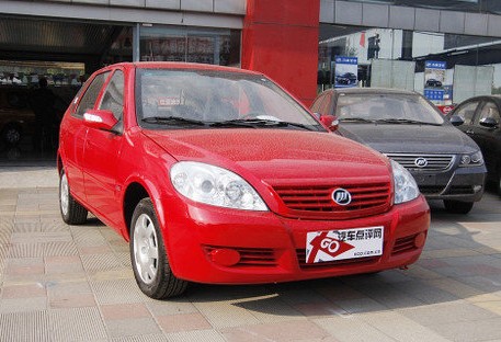 Chinese Lifan driver Likes it Chinese