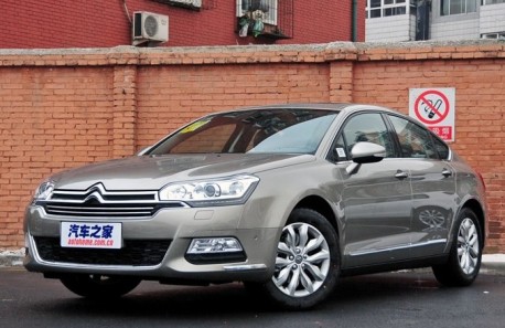 Facelifted Citroen C5 launched on the Chinese car market