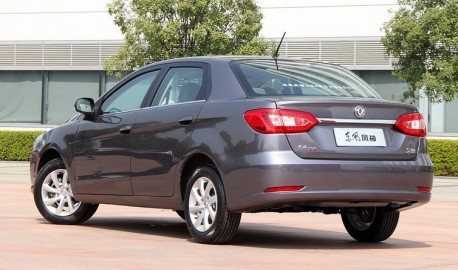 Facelifted Dongfeng Fengshen S30 from all Sides in China