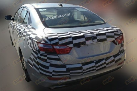 Spy Shots: new FAW-Besturn B70 testing in China