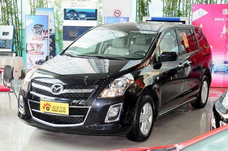 Mazda 8 MPV China