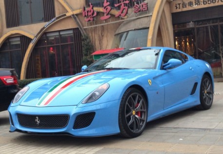 Ferrari 599 GTO is Blue in China