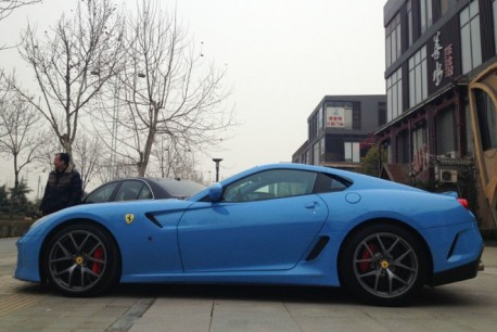 Ferrari 599 GTO is Blue in China