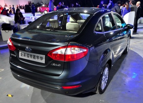 ford-fiesta-fl-china-l-9