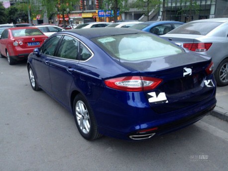 Spy Shots: new Ford Mondeo is almost Naked in China