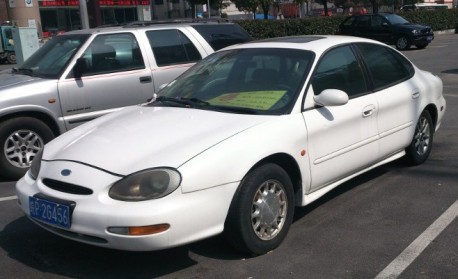 ford-taurus-shanghai-1