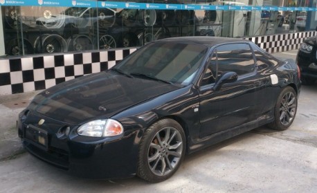 Spotted in China: Honda CR-X del Sol