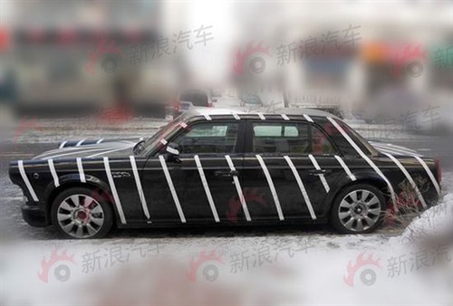 Spy Shots: Hongqi L7 seen testing in China again