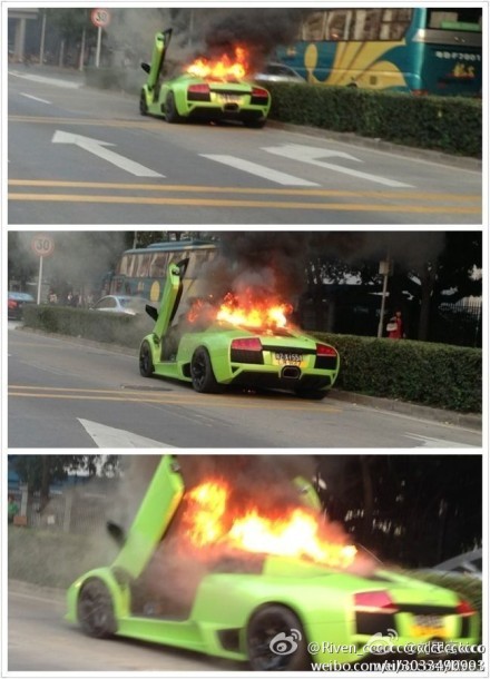 Lamborghini Murcielago Burns in China