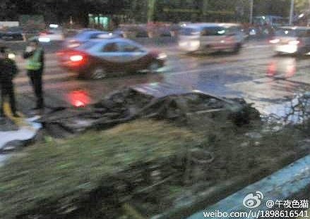 Lamborghini Murcielago Burns in China