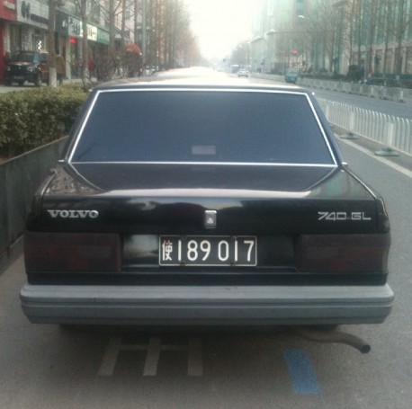 Spotted in China: Volvo 740 GL