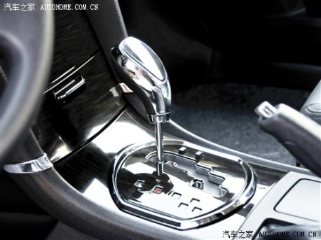 Zotye Z300 gets an automatic gearbox in China