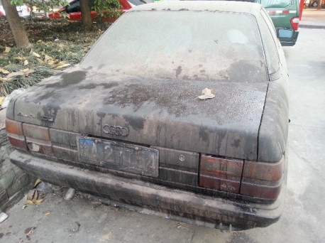 Spotted in China: abandoned FAW-Audi 100