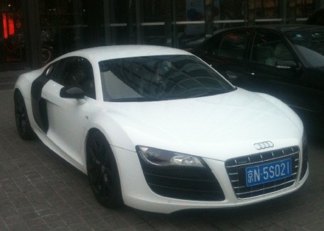 Audi R8 V10 Coupe with Black Alloys in China