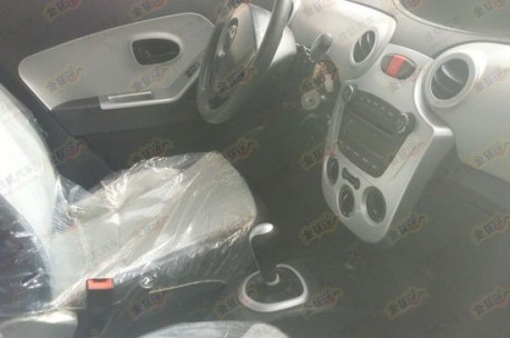 Spy Shots: Brilliance H120 testing in China