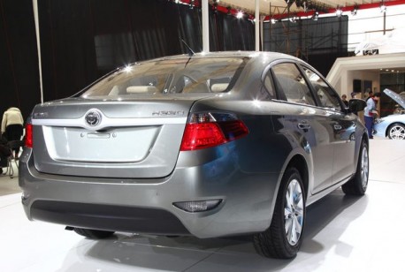 Brilliance H330 arrives at the Shanghai Auto Show