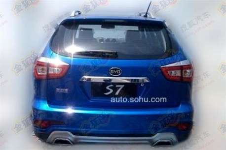 Spy Shots: BYD S7 shows up before the Shanghai Auto Show