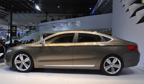 Another look at the Geely Emgrand KC concept on the Shanghai Auto Show