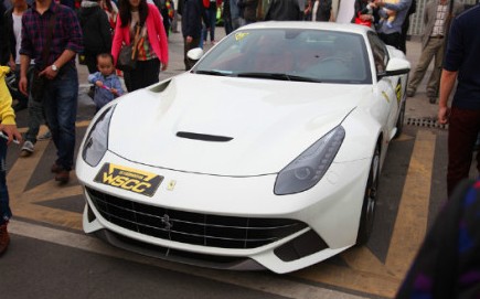 Wuhan Super Car Club meets in China, with some Metal