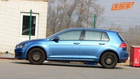 Spy Shots: Volkswagen Golf 7 testing in China