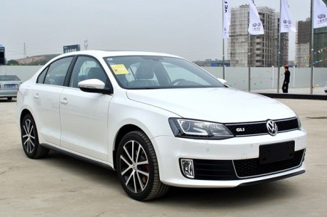 Volkswagen Sagitar GLI arrives at the Dealer in China
