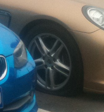 bmw-blue-china-1-2