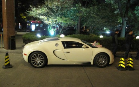 bugatti-veyron-weeding-car-china-3