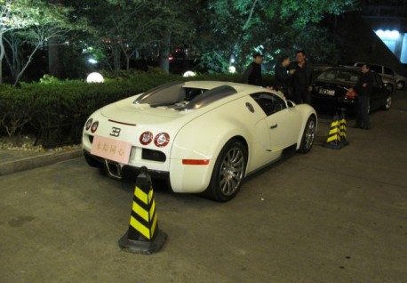 bugatti-veyron-weeding-car-china-4