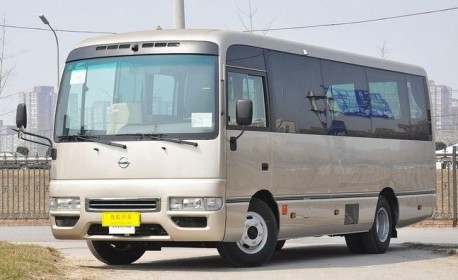 chery-minibus-china-1a