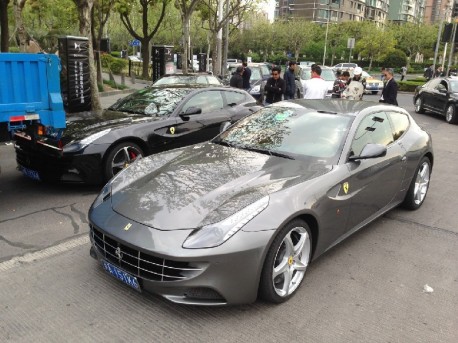 ferrari-ff-truck-china-3