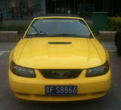 ford-mustang-yellow-china-5