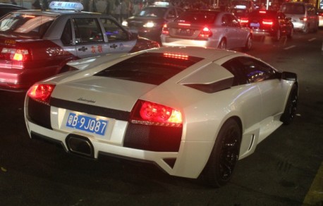 lamborghini-murcielago-pearlwhite-china-1