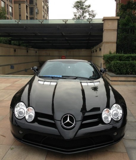 mercedes-slr-black-china-4