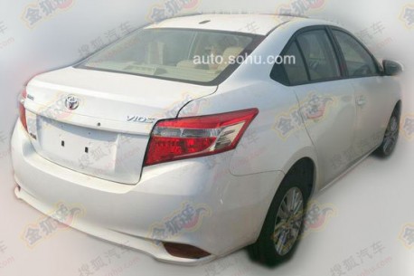 toyota-vios-china-test-3