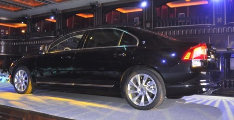 volvo-s80l-fl-china-launch-5