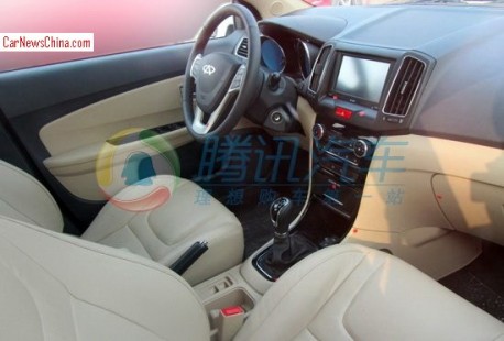 chery-e3-china-white-3