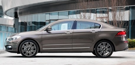 qoros-3-china-2